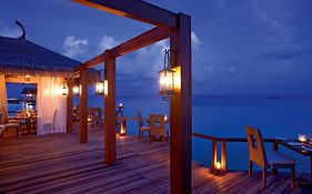 Constance Moofushi Maldives